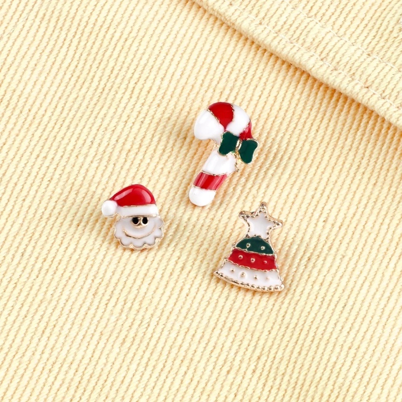 Creative Santa Claus Christmas Tree Modeling Metal Badge Pins/ Cute Denim Coat Lapel Anime Brooch