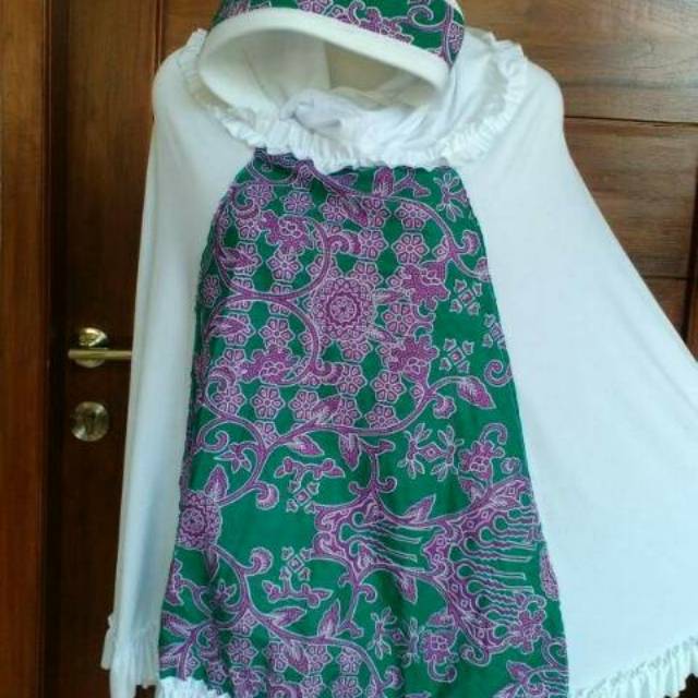 jilbab/bergo/jilbab haji/haji/perlengkapan haji/batik haji nasional