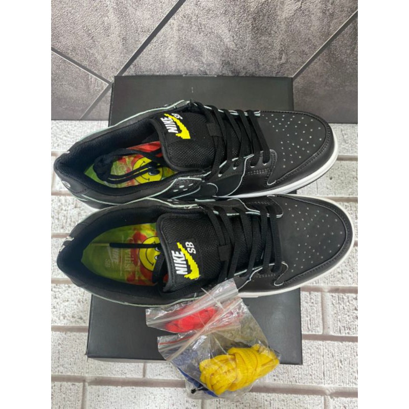 Sepatu Nike SB Dunk x Civilist