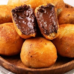 

Roti Coklat Lumer QQ Frozen isi 10 Pcs coklatt full lumer