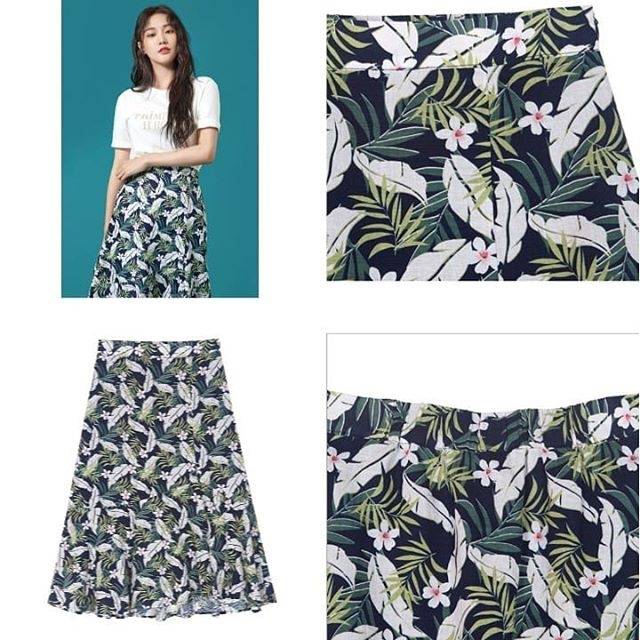Spao Vacation Midi Skirt