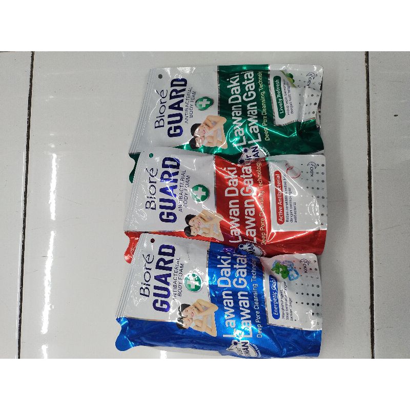 Biore Guard Lawan Daki Lawan Gatal 400ml