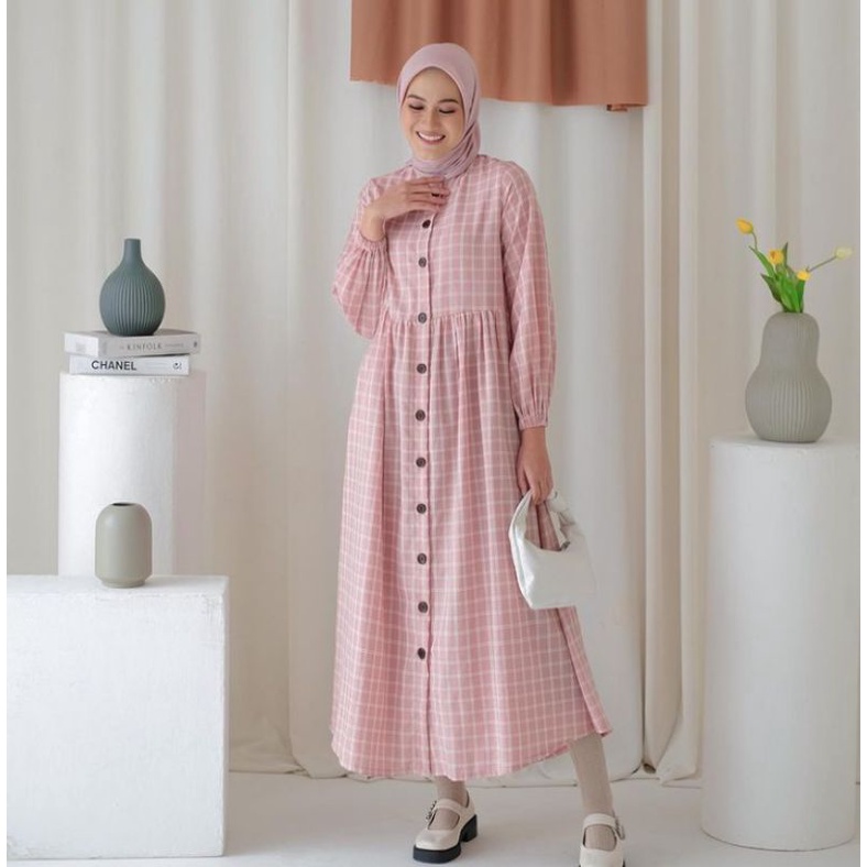 ZIYANA MIDI DRESS by @kienka.id