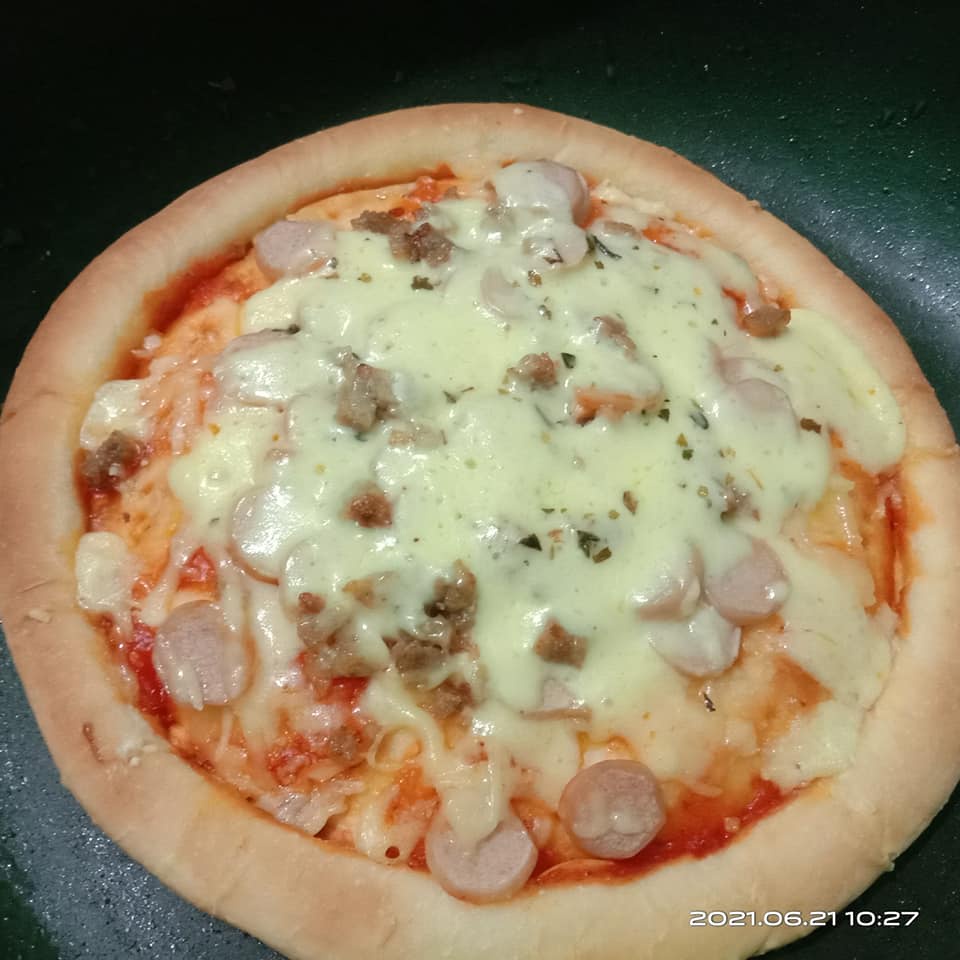 Pizza Instans Frozen Keju Mozarella (lengkap dgn Toping) Uk.20cm