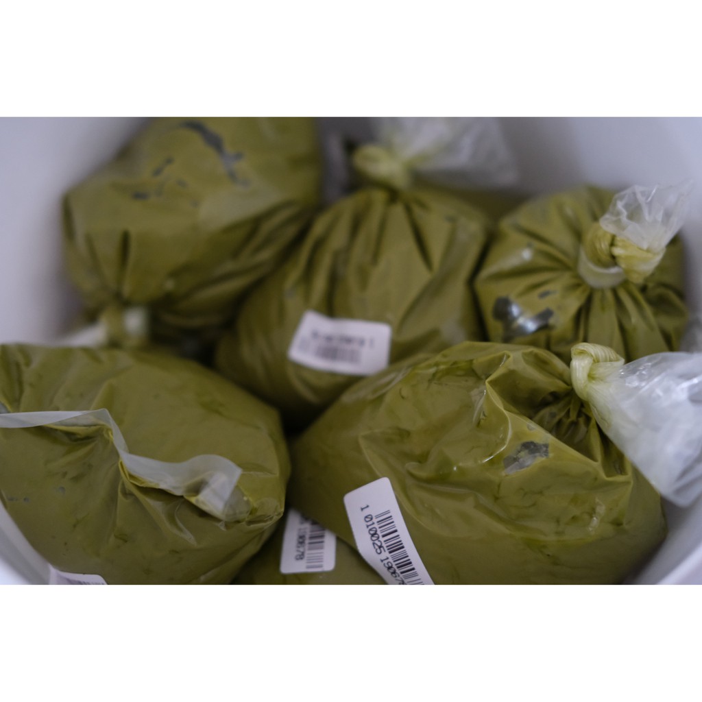 

DIP GLAZE ELMER GREEN TEA CELUPAN DONAT 250gr