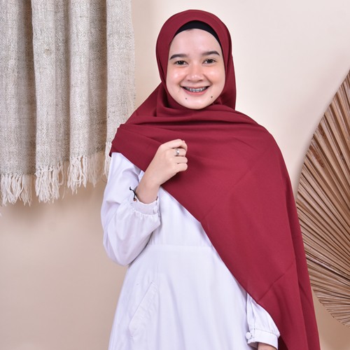 Pashmina Diamond Premium 180 X 75 Bahan Diamond Crepe-Maroon