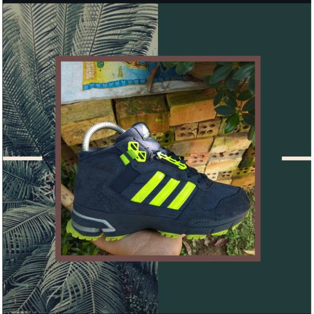 Sepatu Adidas marathon TR 10  Second Original