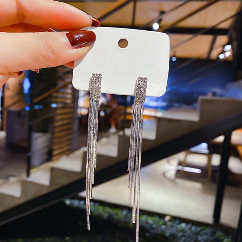 Anting Rumbai Panjang Aksen Berlian Imitasi Gaya Korea