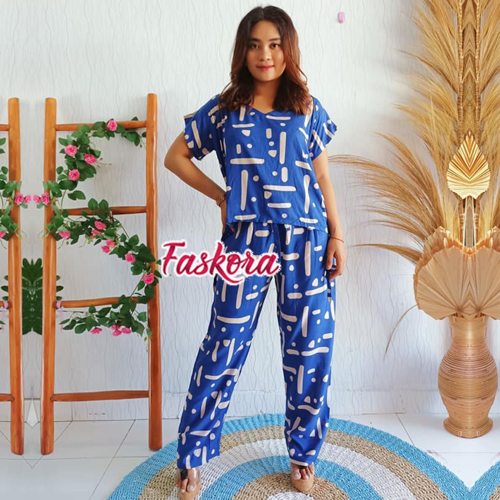 Setelan Rayon Jumbo Lengan Pendek Morse / Piyama Rayon Pendek Wanita / Baju Tidur Setelan Celana