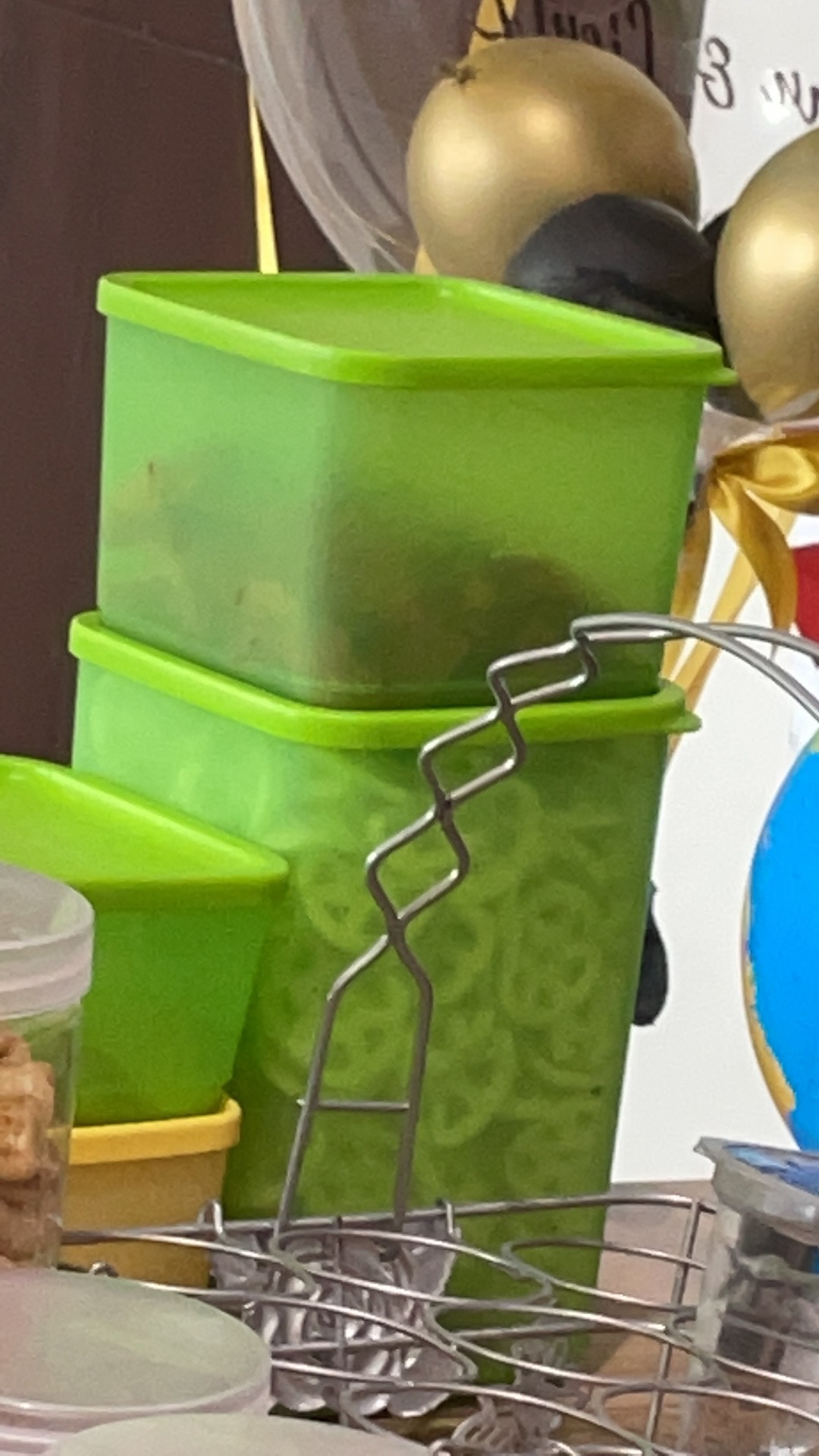 Calista Fresh Wadah Makanan Set Isi 3 Buah Warna Random