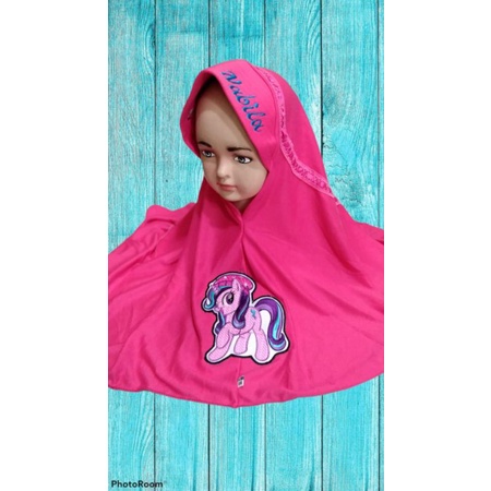 kerudung kuda pony freee nama anaknya di bordir /hijab kuda pony