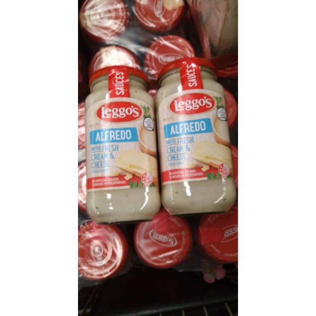 

Leggo's Alfredo with fresh cream and cheese