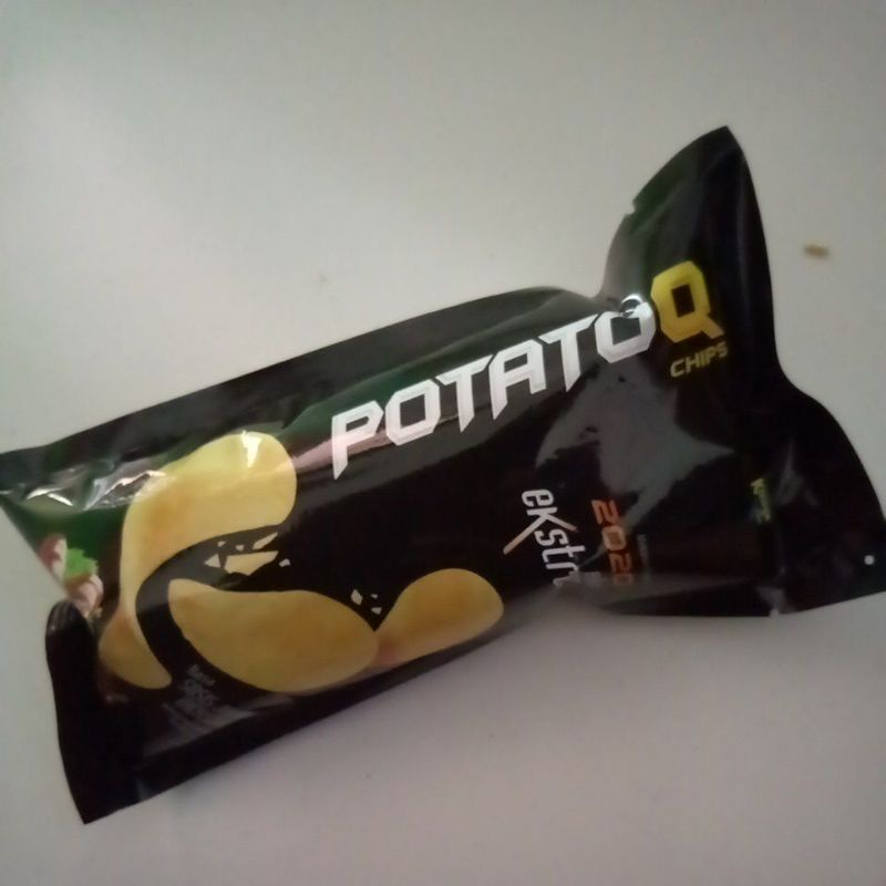 POTATO Q Chips Kripik Kentang Rasa Sosis Jumbo Mexico