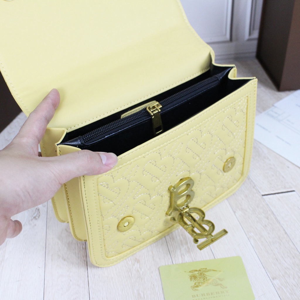Tas Wanita Quilted Sling Bag Tb 108 (Free Sarung Kain+BubbleWrap)