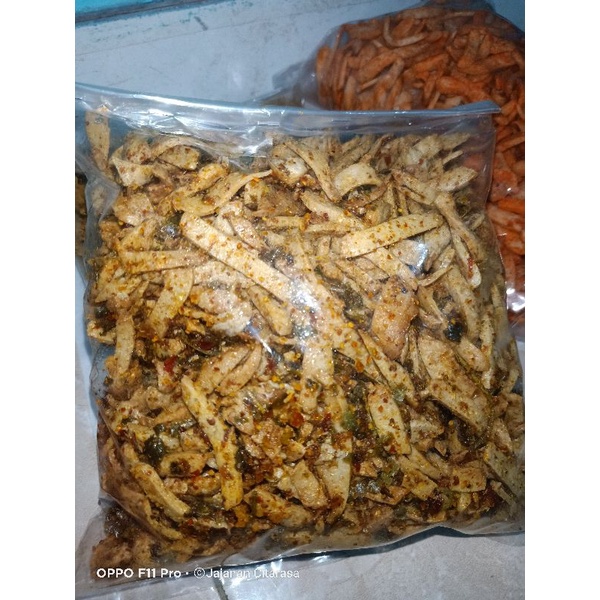

basreng pedas daun jeruk enak