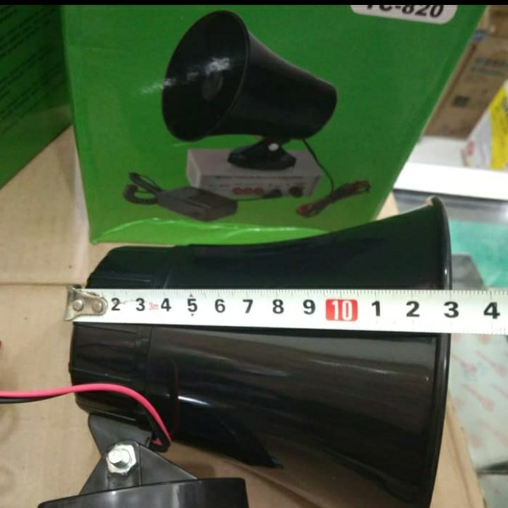 Megaphone YC-820 Bisa Digunakan Di Kendaraan Bisa Buat Perekam Dengan Dilengkapi Amplifier