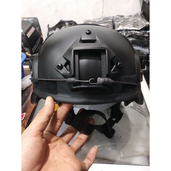 Helm TacticaL Mich airsoftgun