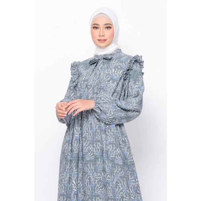 BIA X Cut Meyriska - Pahat Gray Dress Islamic Journey In Istanbul