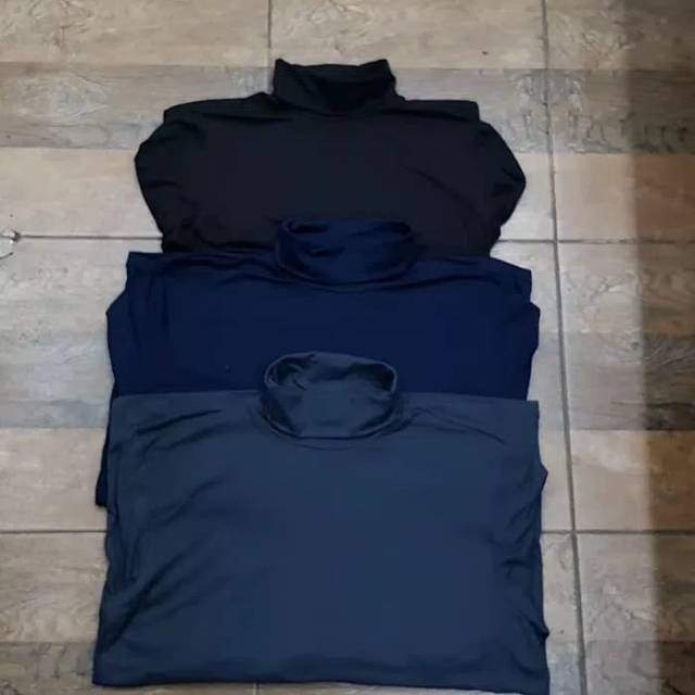 Kaos Kerah Tinggi Turtleneck Lengan Panjang