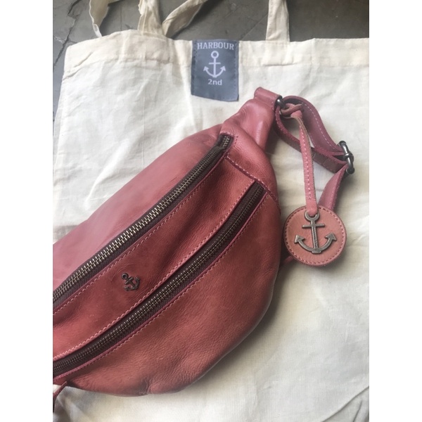 preloved harbour 2nd belt bag waist bag tas kulit original dust bag original preloved tas pinggang b