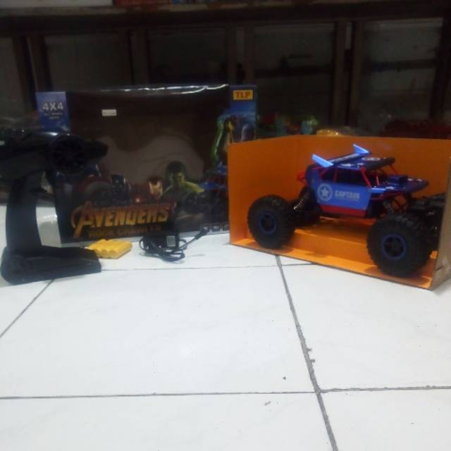 Mobil remot control Jeep remot control Avengers 4x4