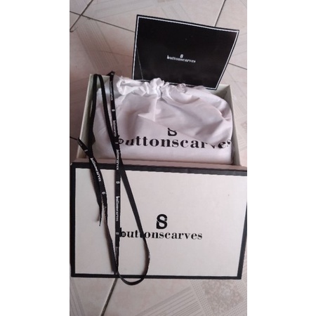 Buttonscarves preloved yura bag-mahogany