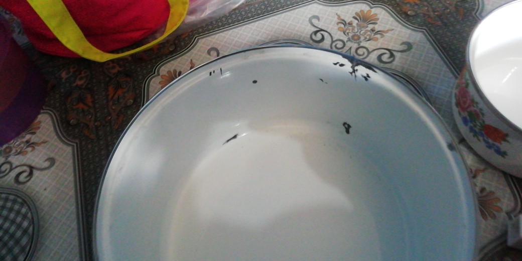 (3kg) Panci Set Enamel Indisah 5 Pcs Panci Set Motif Bunga Panci Set Susun 5 Panci Set Tutup Kaca