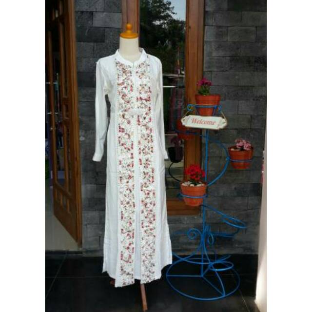 Gamis putih kombinasi