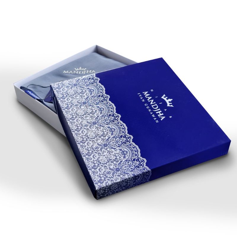 

BOX GIFT KOTAK MANDJHA IVAN GUNAWAN