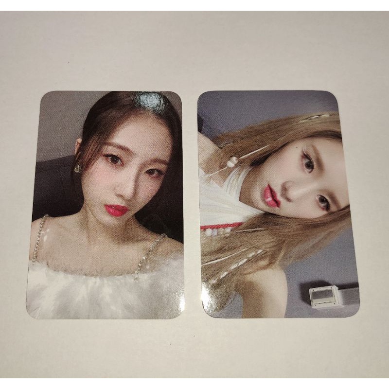 (BOOKED) Heejin Haseul MMT 2 Benefit Photocards