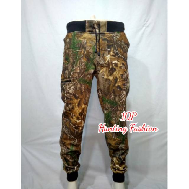 hunting camo joggers