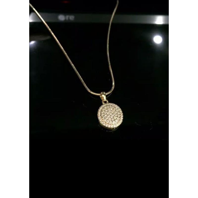 kalung belut set liontin bulat mewah titanium gold perhiasan wanita paket aksesoris fashion wanita