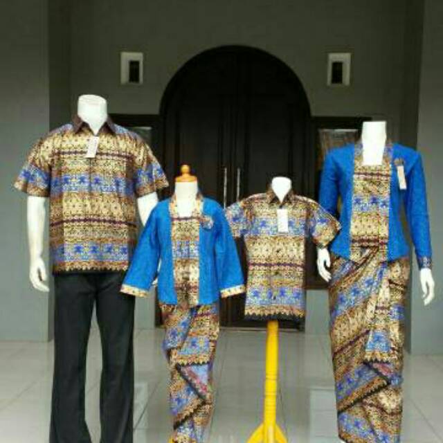 Batik Couple Keluarga R&b Motif Roty,bahan Katun Prada Mix Embos