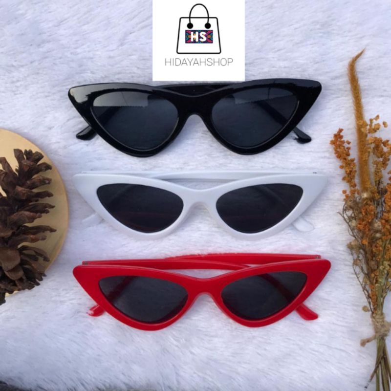 TERMURAH COD Korean Fashion Segitiga Triangle Mata Kucing Kacamata Hitam Wanita/Pria Sunglasses