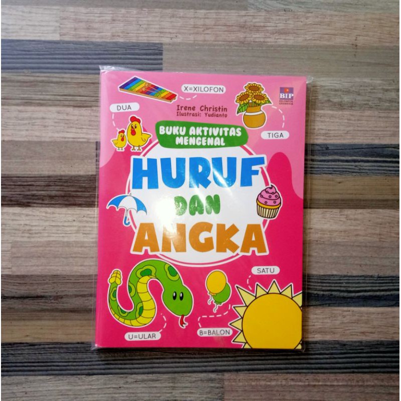 BUKU AKTIVITAS MENGENAL HURUF DAN ANGKA