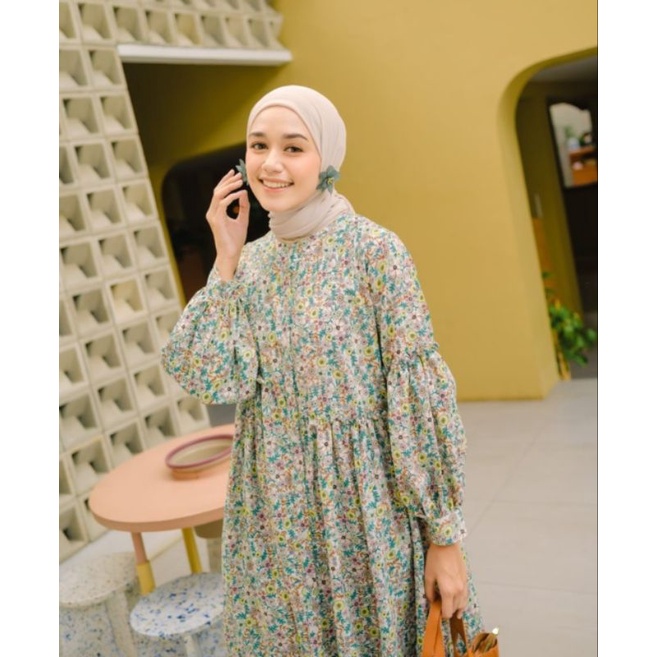 MIDI FELORA GARDEN, MIDI ALETA SAKURA, YOONA LAVIOLA, HAVA DRESS ARMY BY HAIDEE ORLIN