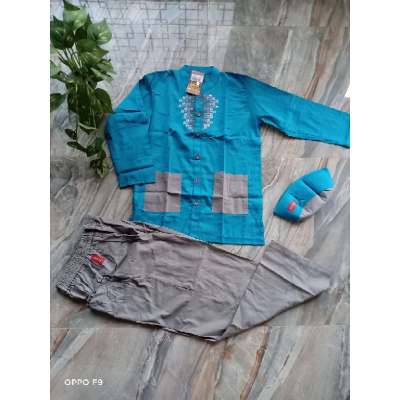 Koko Anak Dannis size 11 biru abu
