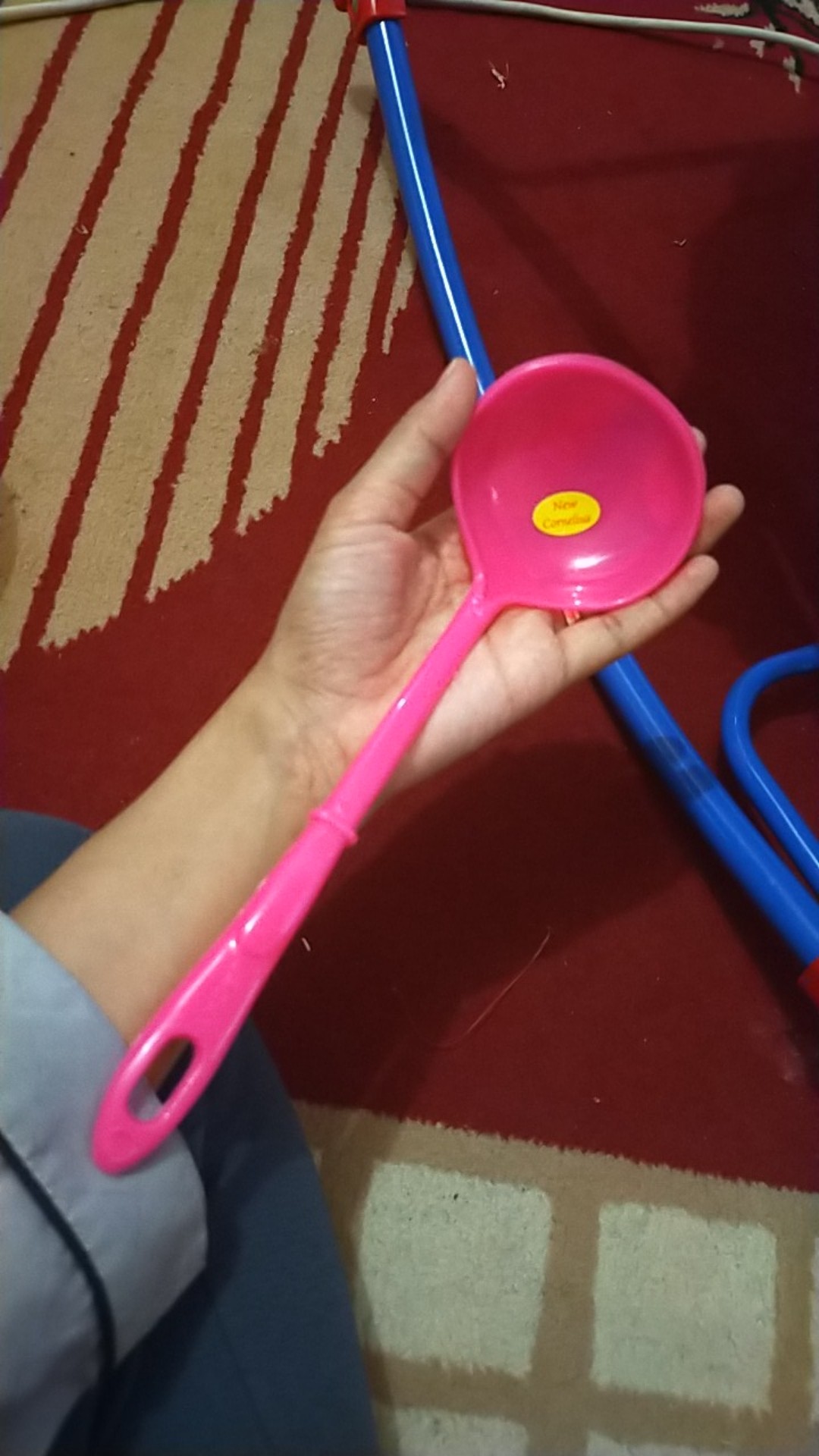 Irus Sayur Plastik / Sendok Sayur Plastik Sedang