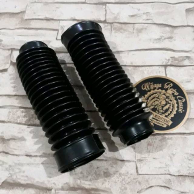 Karet Cover Shock Depan Byson Hitam