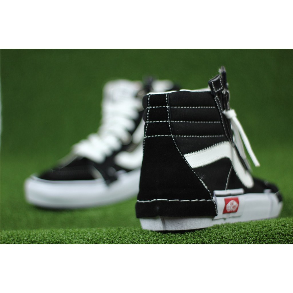 SEPATU CASUAL VANS SK 8 HIGH REISSUE.CA (BLACK TRUE WHITE) 39-44