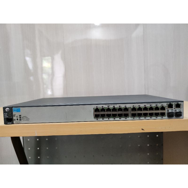 Switch HP E2620-24 ports