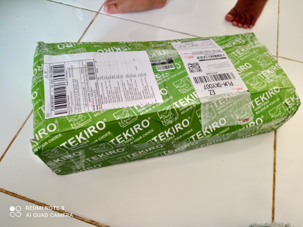 Sekrup Kayu 1 1/2 (+) Hkv / Skrup Kayu / Wood Screw