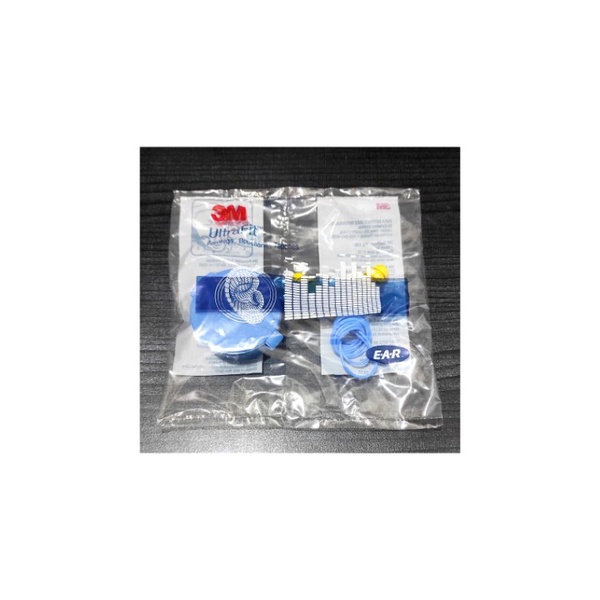 3M Earplugs Ultrafit with Casing