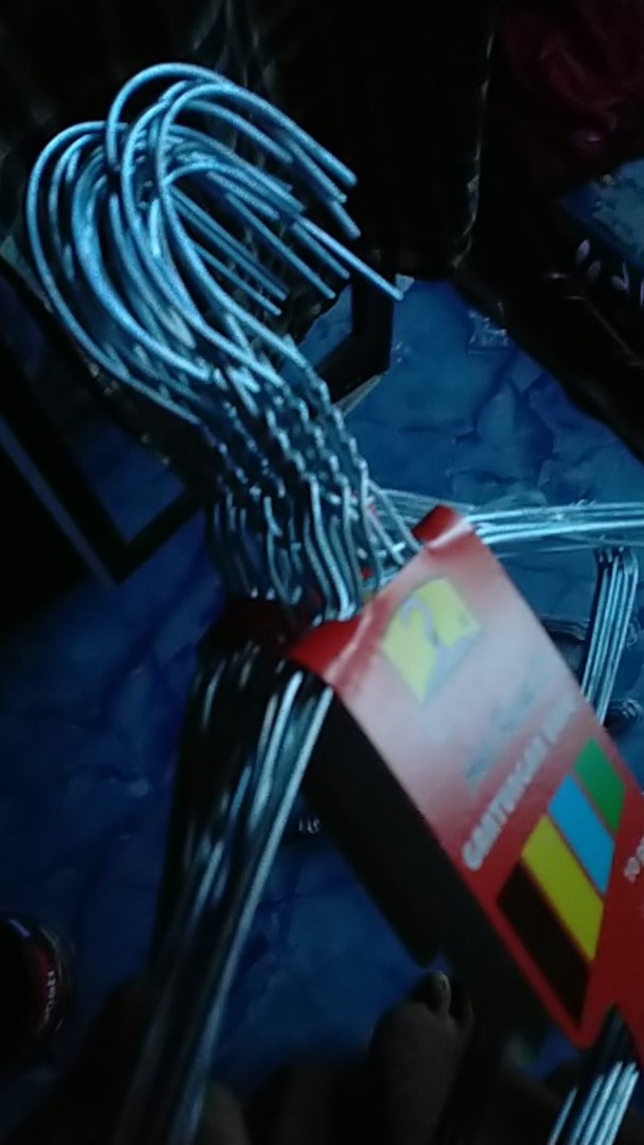 Hanger Baju Kawat Stainless