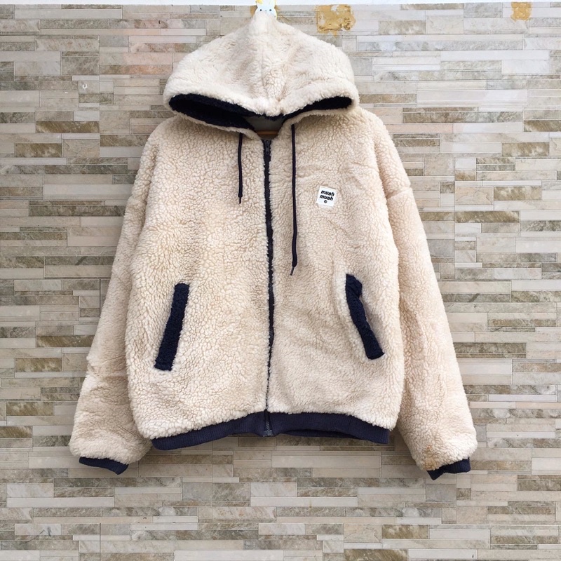 Jaket Bulu Muah Muah Size M
