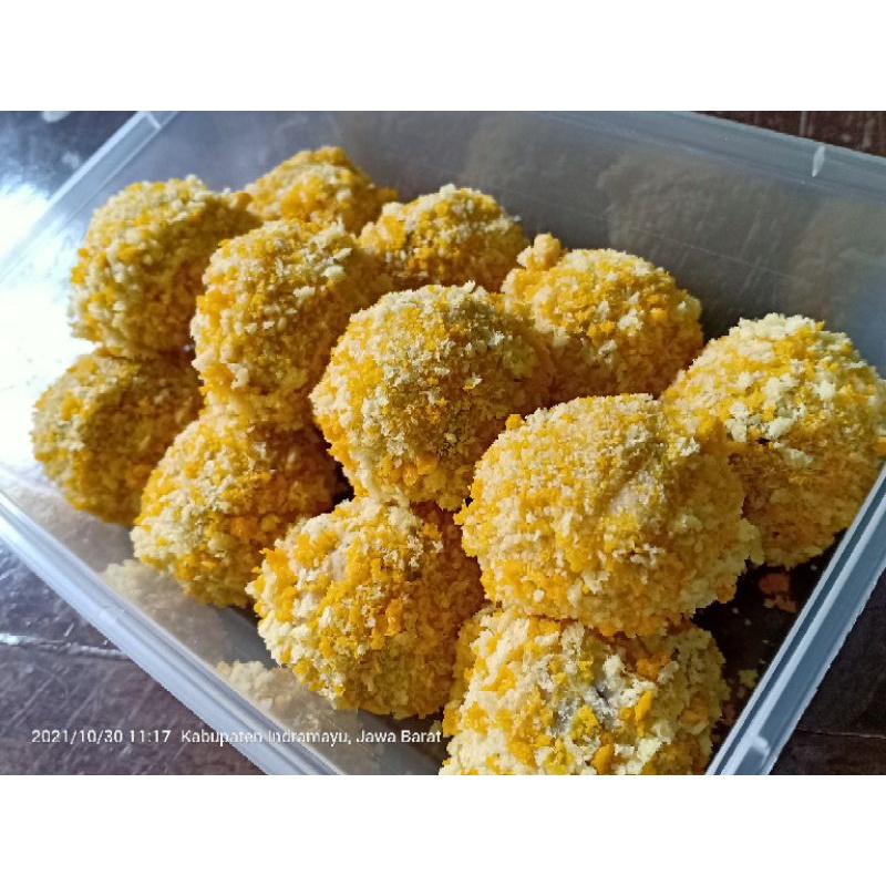 

Bola-bola ayam isi 12 pieces/pack