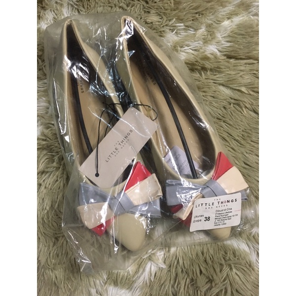 The Little Things She Needs