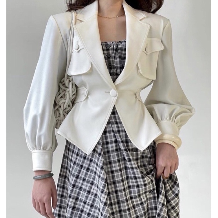 D-0812 Marchesa Blazer