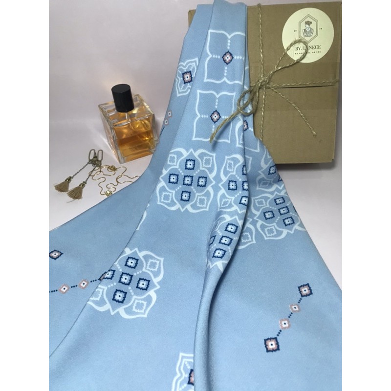 Square Scarf Bandana Syal Aksesoris - Batik Biru