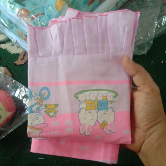 Sarung Bantal Set